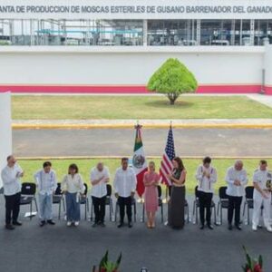 Presidenta inaugura Planta de Producción de Moscas Estériles del Gusano Barrenador del ganado en Metapa de Domínguez, Chiapas