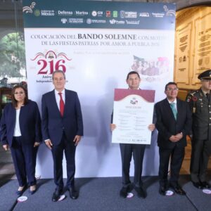 Con patriotismo y amor por Puebla, inicia conmemoración del 216 Aniversario de la Independencia de México