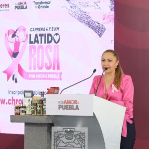 Puebla suma esfuerzos por la salud de las mujeres con latido rosa