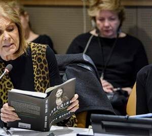 Gloria Steinem, una vida dedicada a la lucha feminista