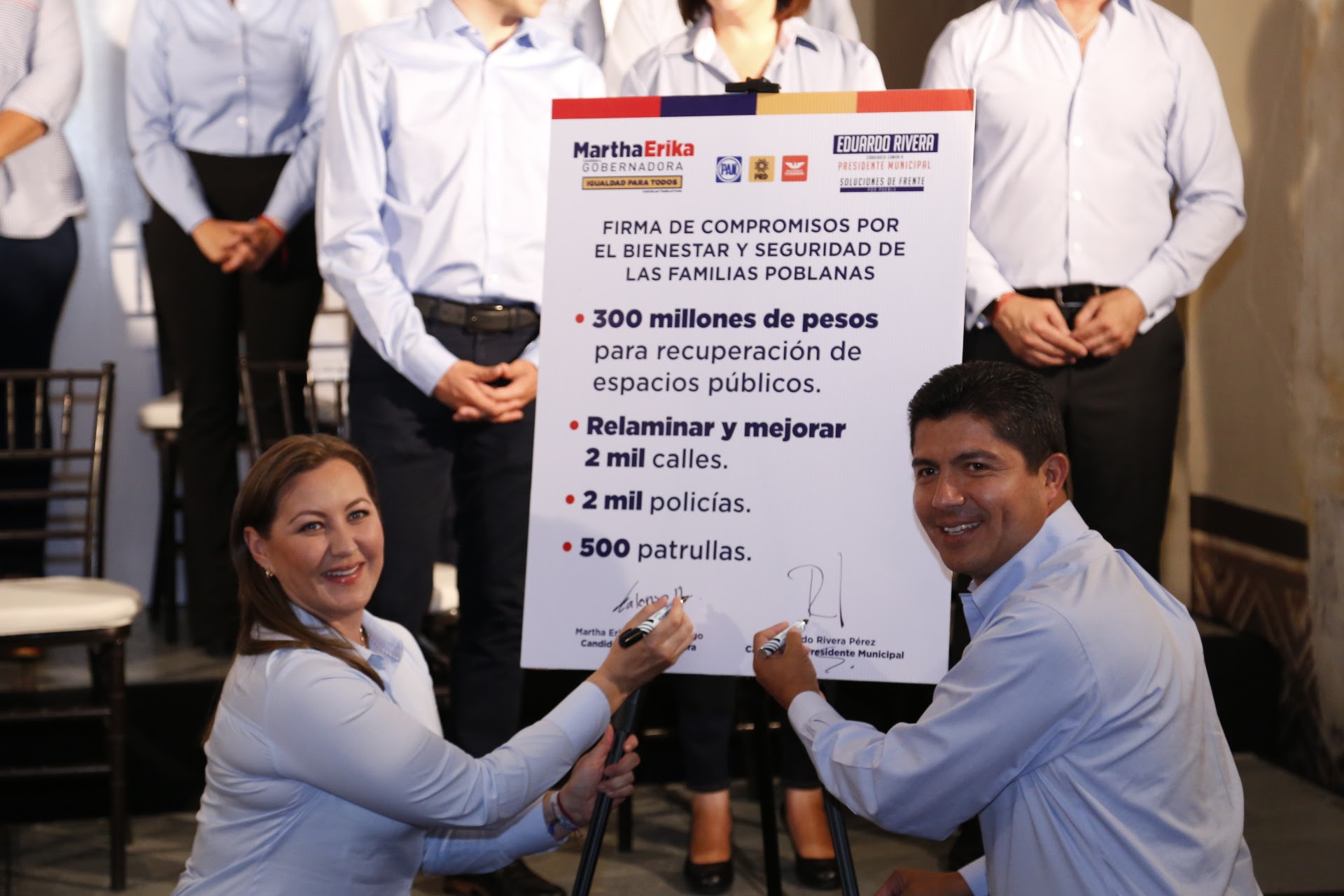 Morena denuncia ante el INE, a la coalición del Frente, por rebasar el tope de gastos de campaña en Puebla