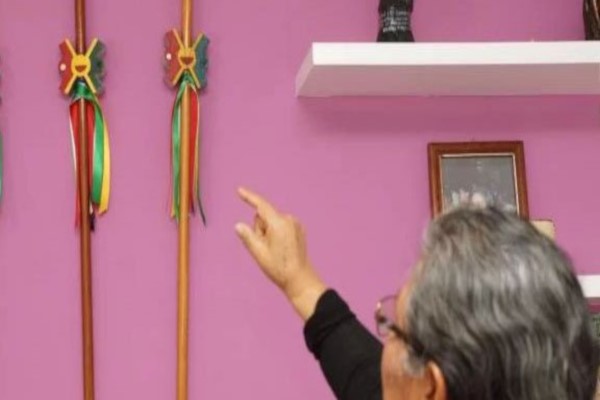 Niegan bastón de mando a presidenta de San Juan Colorado, Oaxaca