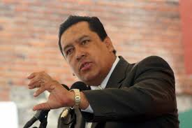 Deja Esteban Moctezuma fuera a Darío Carmona de interlocución de la SEP con gobierno de Puebla