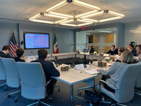 Explora Economía Puebla en Estados Unidos oportunidades de inversión por empresas globales