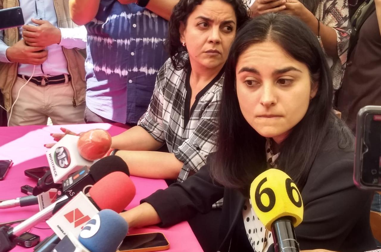 Ofrece Gobierno de Puebla protección y seguridad a la hermana de la activista asesinada Cecilia Monzón