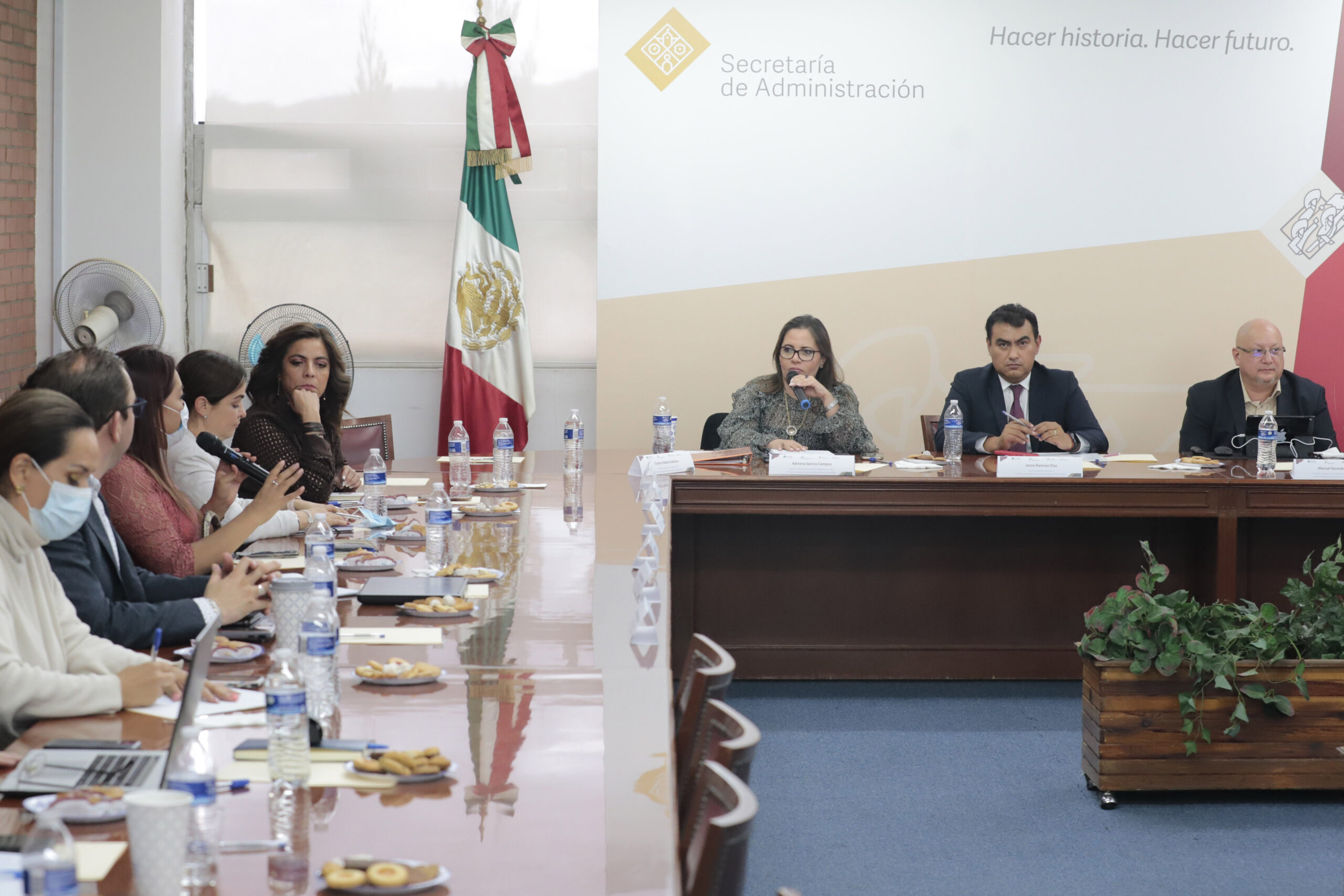 Puebla y OCDE buscan consolidar en primer lugar a la entidad en digitalización y simplificación de trámites sin simulaciones