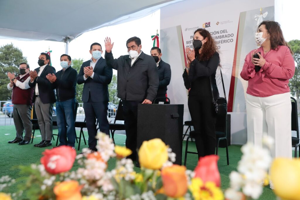 INAUGURA EL GOBERNADOR MIGUEL BARBOSA EN EL PERIFERICO_ECOLOGICO_ LA ILUMINACION_