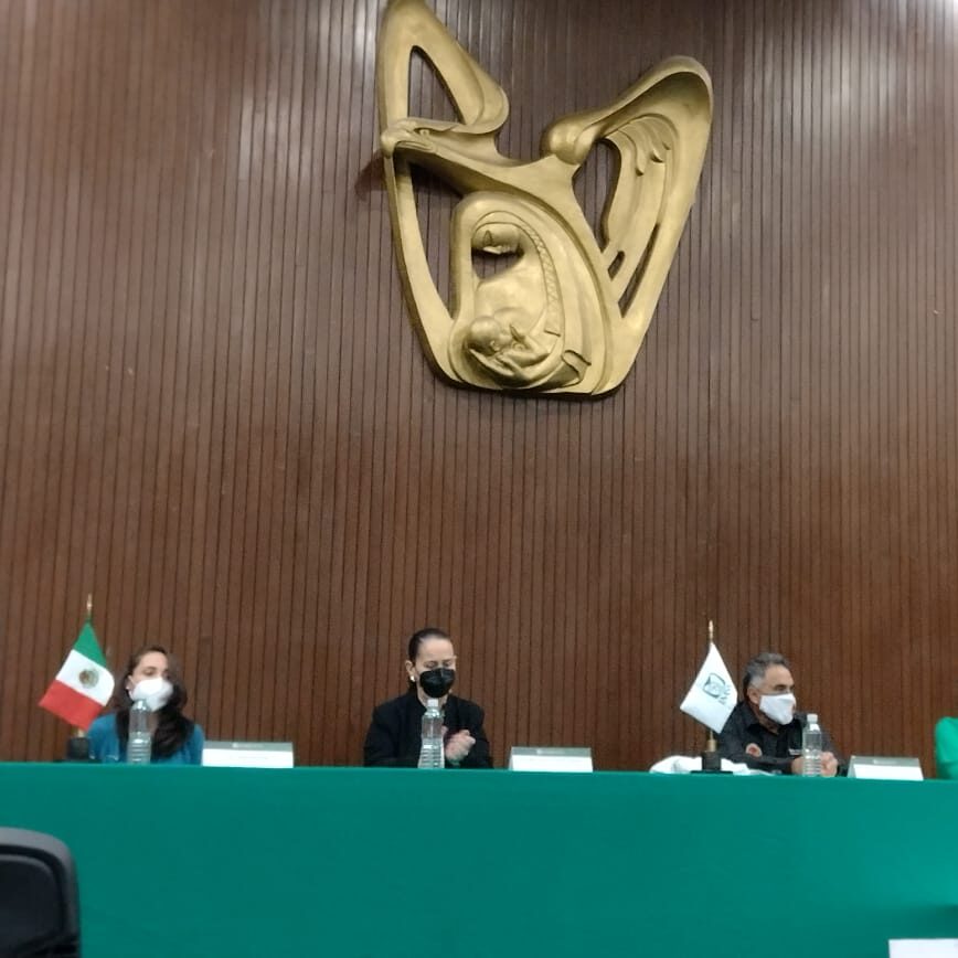  A diputados que piden su renuncia la delegada en Puebla del IMSS Aurora Treviño García, respondió "no me conocen".