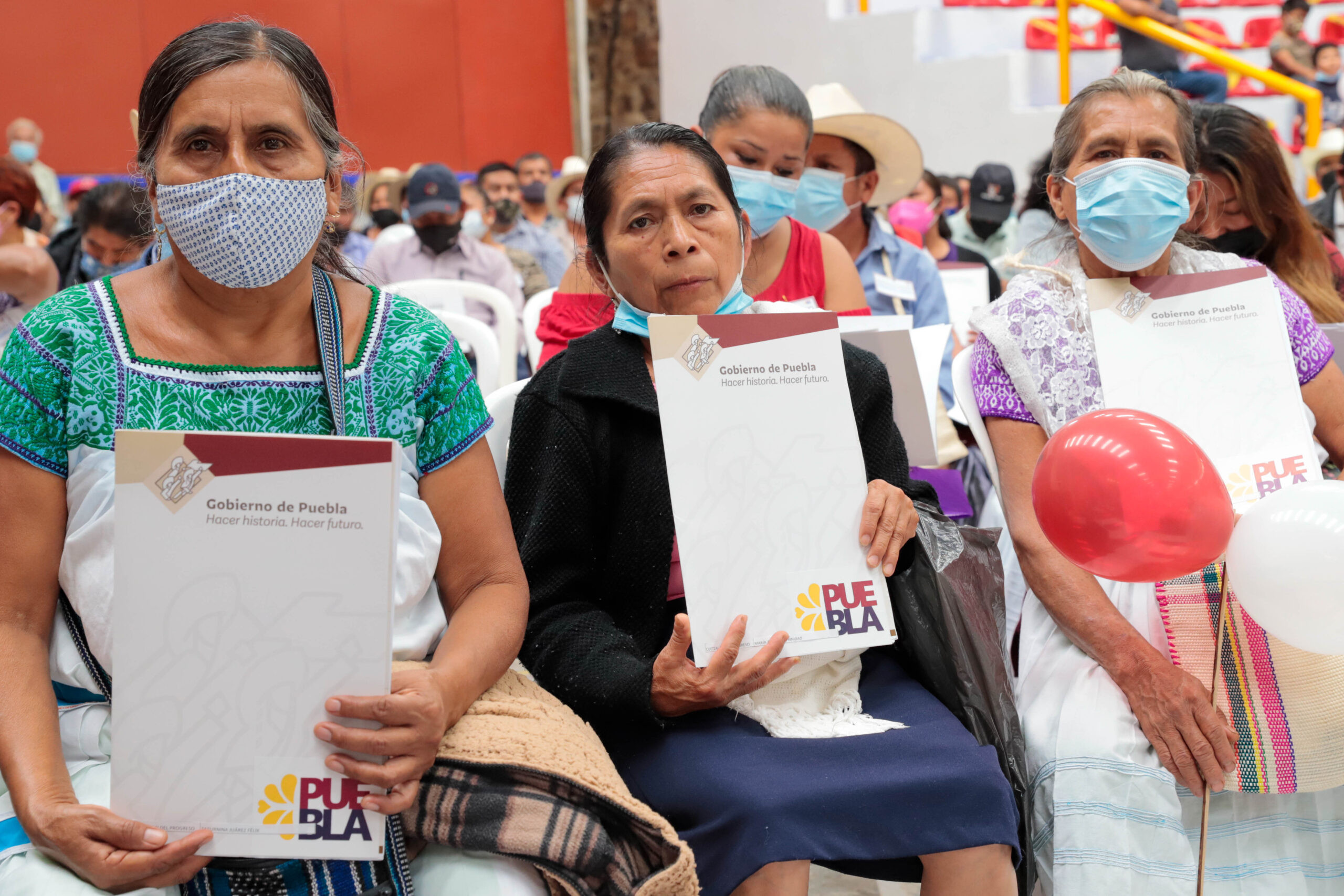 La visión de los gobiernos de la Cuarta Transformación es generar mejores condiciones de vida para la población: Miguel Barbosa