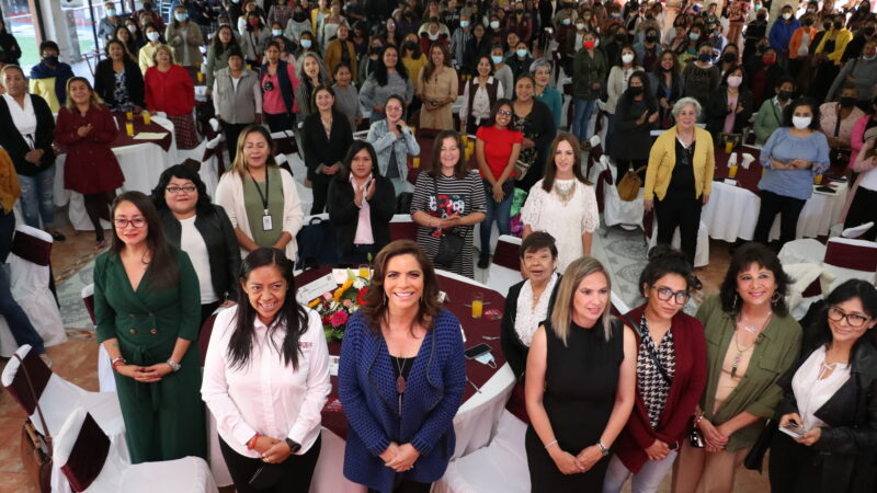 En Puebla, más de un millón 300 mil mujeres desarrollan actividades productivas: Olivia Salomón