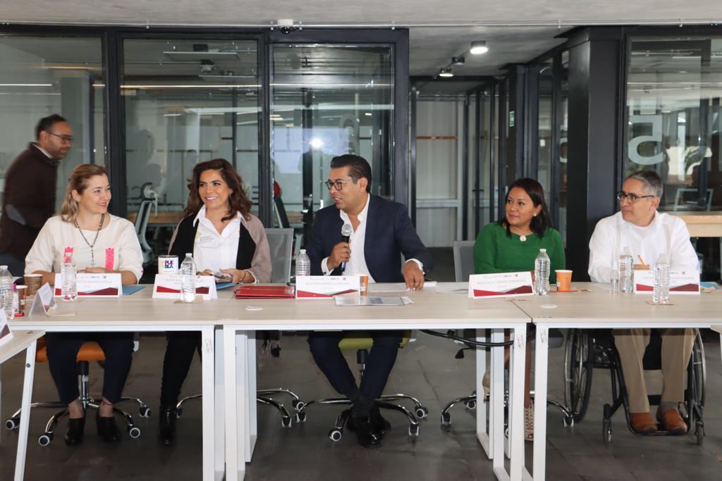 En producción y exportación de vehículos ligeros, Puebla ocupa el segundo lugar: Olivia Salomón de Economía