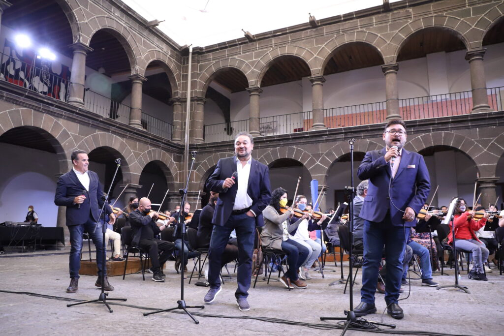 Ya están en Puebla los tres tenores del espectáculo internacional “MÉXICO SUENA A LO GRANDE”, realizaron ensayo en San Pedro Museo de Arte