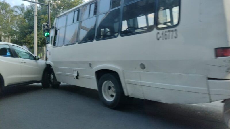 Puebla avaló resolución de SCJN para obligar a automovilistas contratar seguro por accidentes