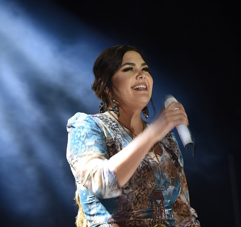 CONAVIM pide a Paty Chapoy que deje de atacar a la cantante Yuridia