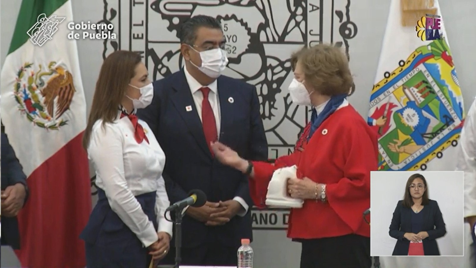 Inician Sergio Céspedes y Gaby Bonilla Colecta Nacional Cruz Roja en Puebla