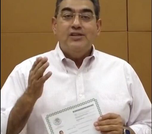 Anuncia Sergio Salomón Céspedes la entrega de más 11 mil títulos profesionales, para abatir rezago