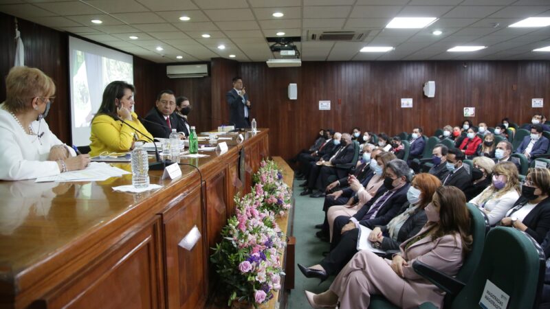 Las mujeres deben tomar parte en el diseño de las políticas públicas: Ministra Margarita Ríos Farjat