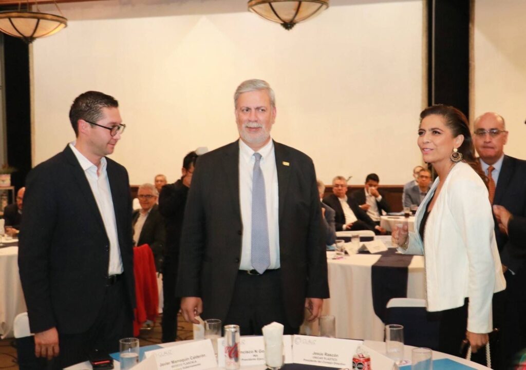 Puebla exporta vehículos a 76 países; es destino estratégico para la electromovilidad: Olivia Salomón de Economía