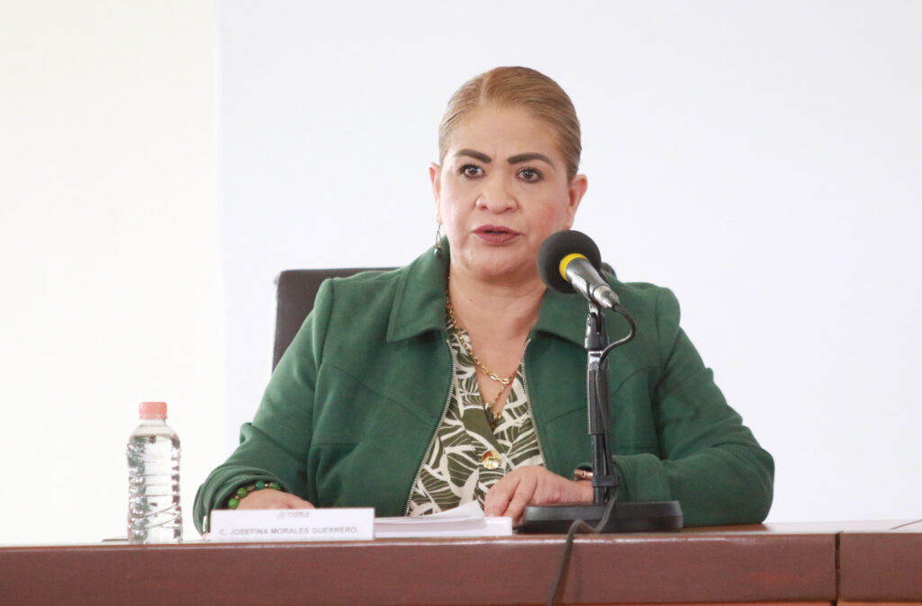 Secretaria de Finanzas Josefina Morales Guerrero