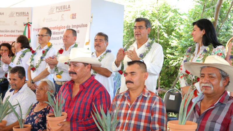 Viajará Sergio Salomón a USA para reunirse con migrantes poblanos 16 de septiembre