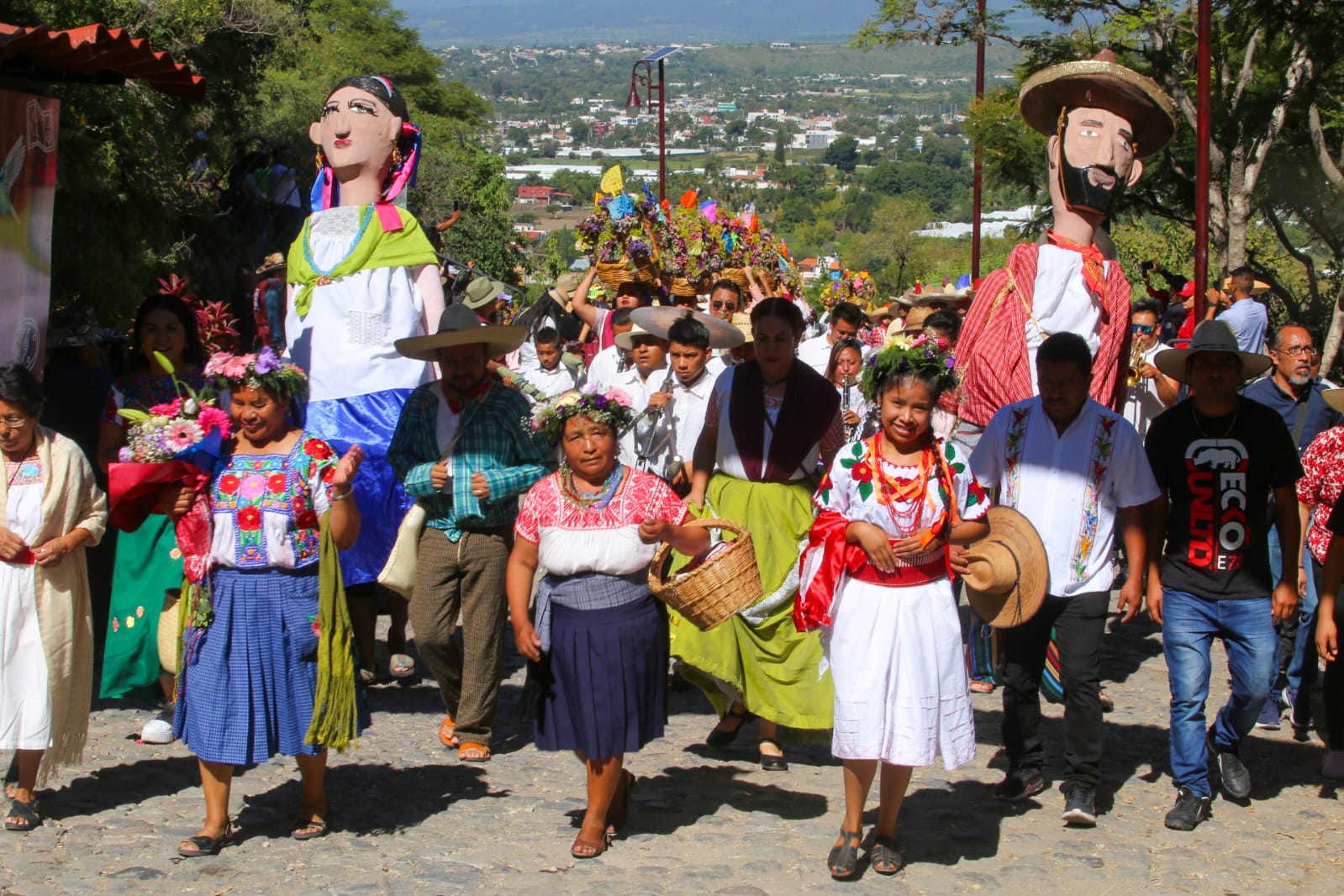 Atlixco celebra la fiesta del cerro; Sergio Salomón encabeza el Huey Atlixcáyotl 2023