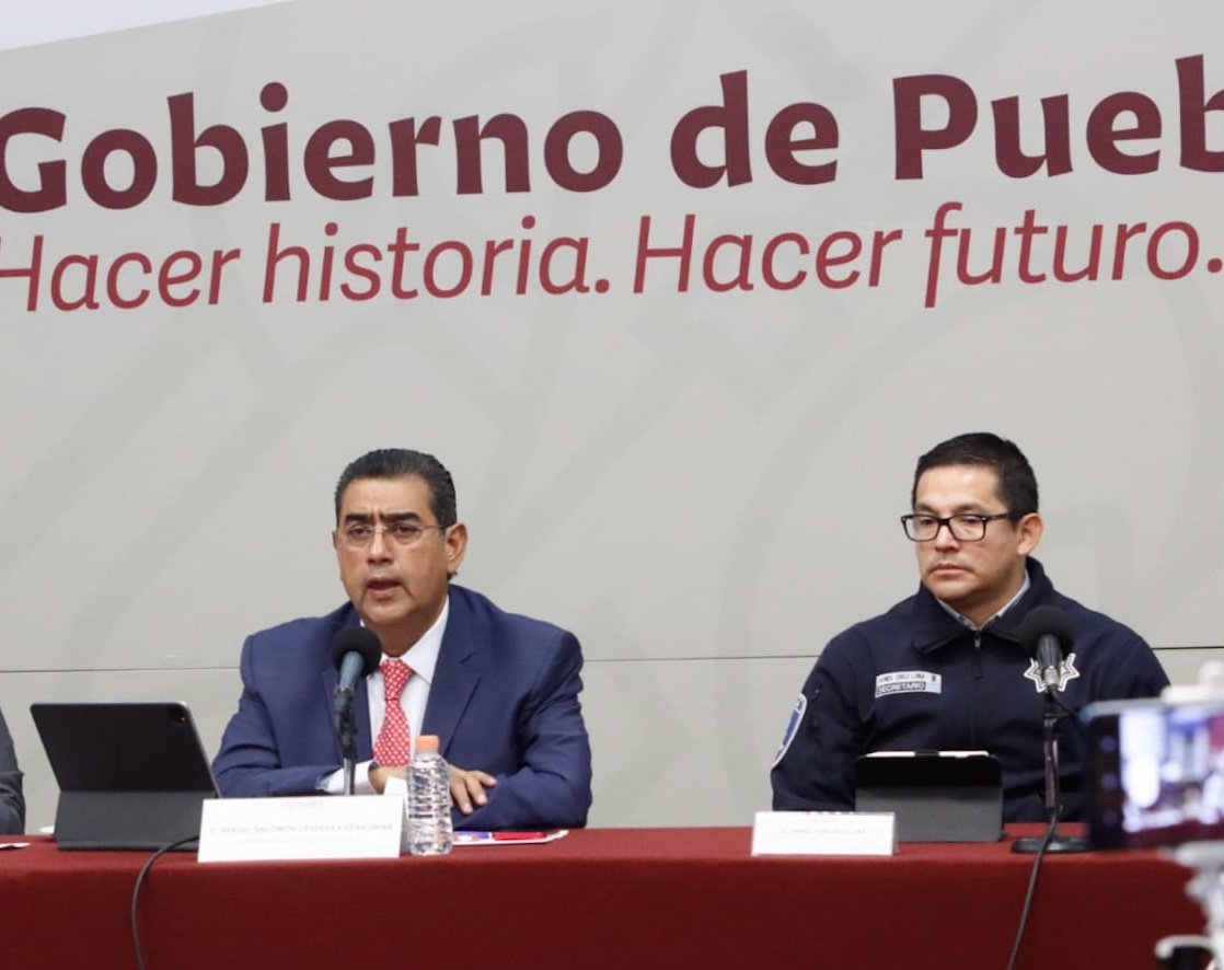 Puebla cuenta con fondos para reubicación de 15 viviendas en Venustiano Carranza que colapsaron por paso de Huracán Otis