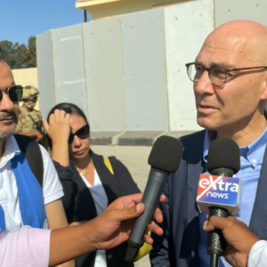 Türk celebra el acuerdo de paz entre Irán y EE.UU. y deplora la muerte de civiles