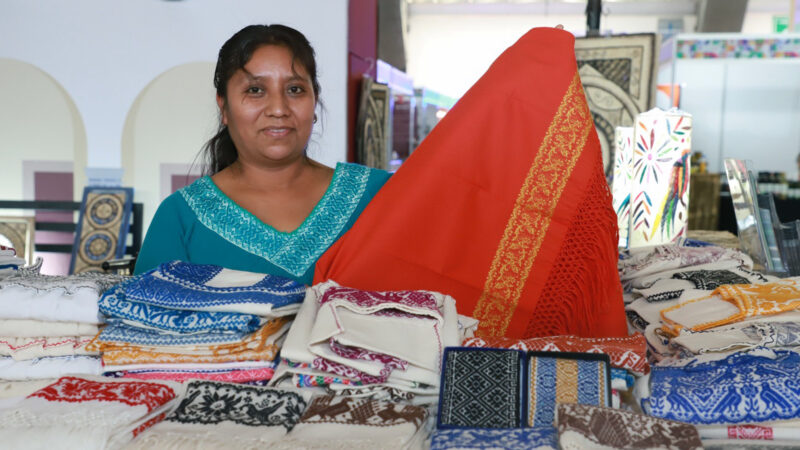 Presentan la grandeza de Tepeaca y Oriental en la Feria de Puebla