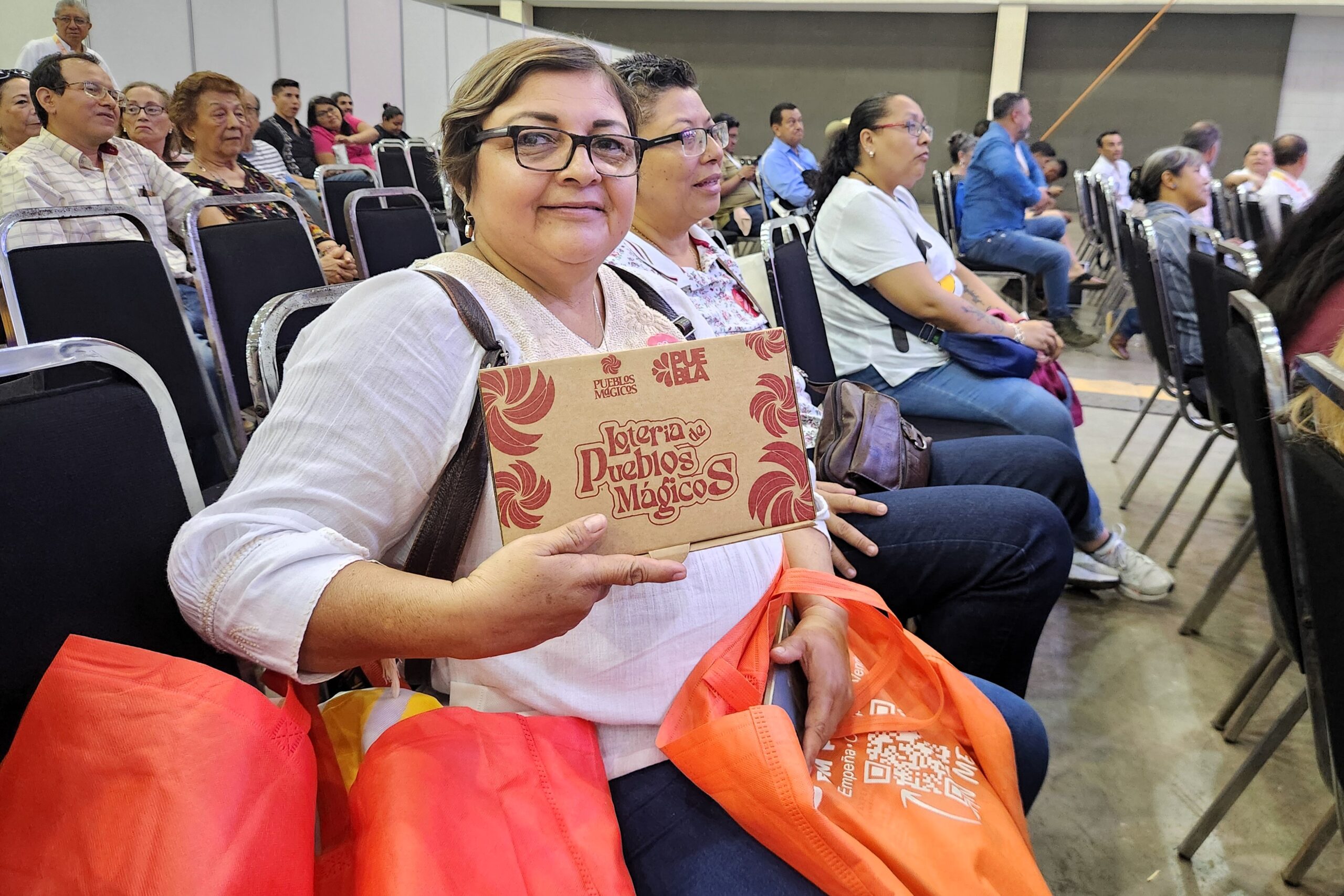 Turismo presenta juego de «Lotería de Pueblos Mágicos» en Boca del Río, Veracruz