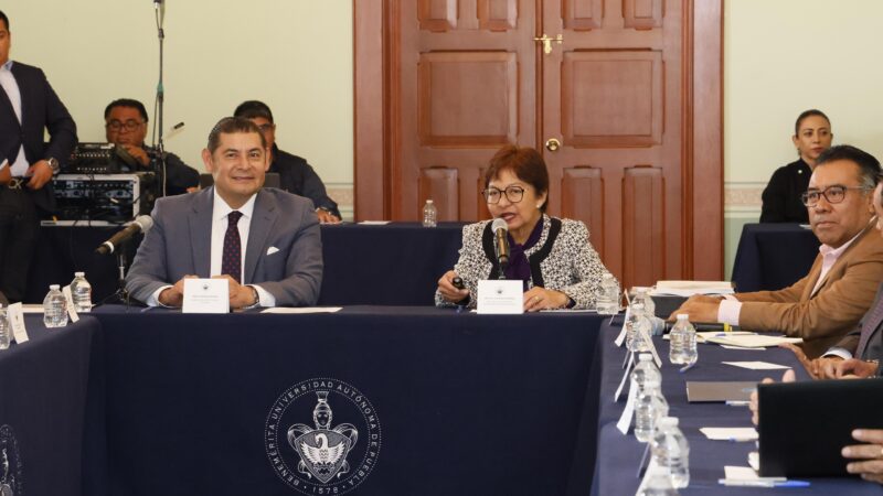 Armenta refrenda compromiso de caminar de la mano con la BUAP con respeto a la autonomía universitaria