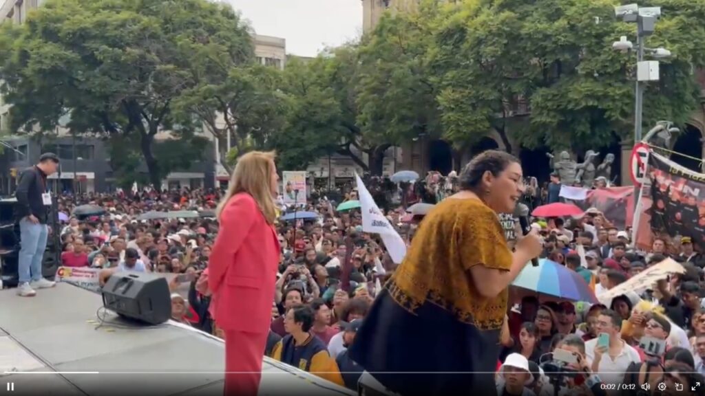 MINISTRAS LENIA BATRES Y LORETA ORTIZ.JPJ