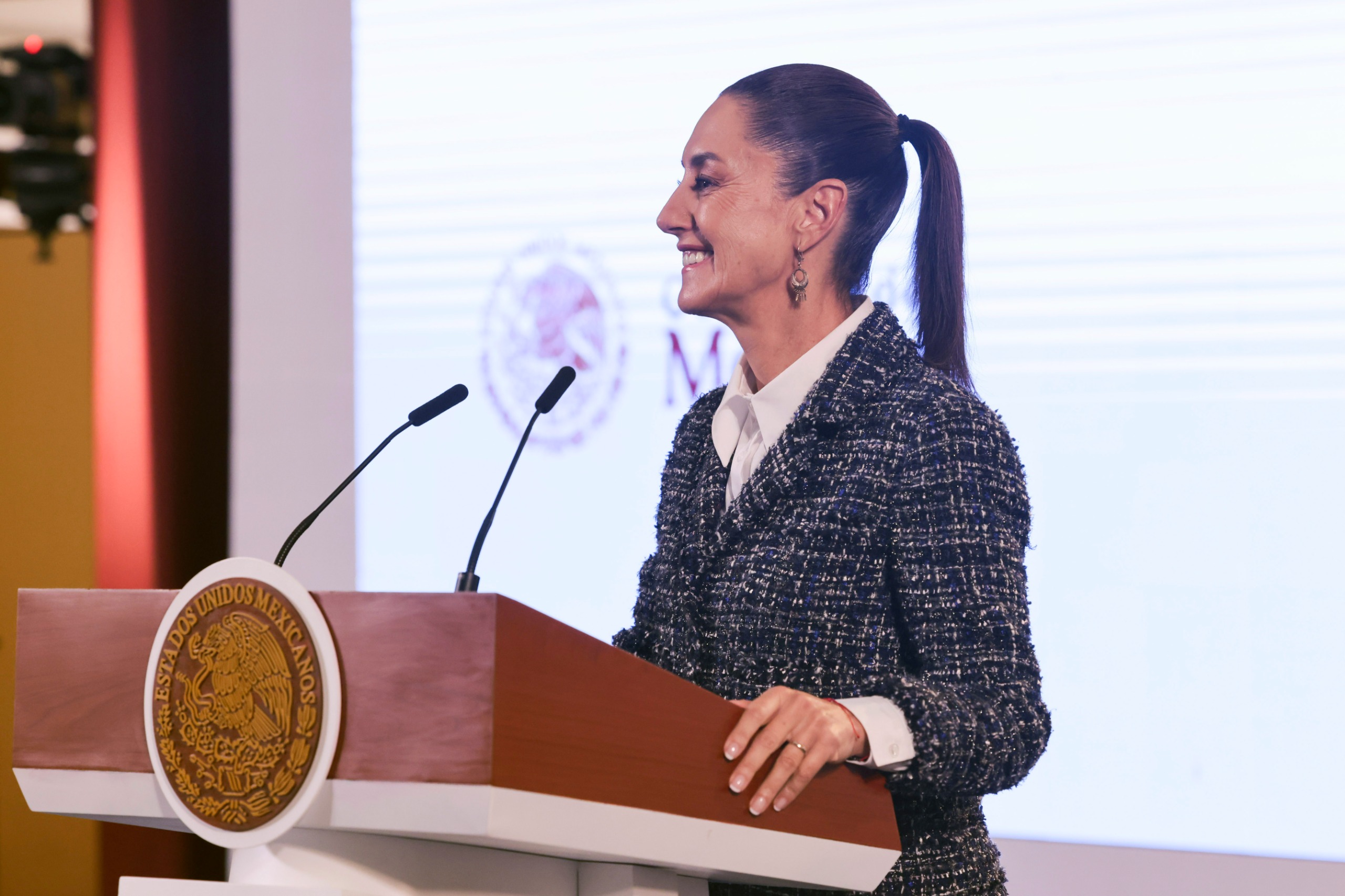 Jueces y juezas violentan leyes y vulneran estado de derecho: Claudia Sheinbaum sobre amparos contra reforma al Poder Judicial