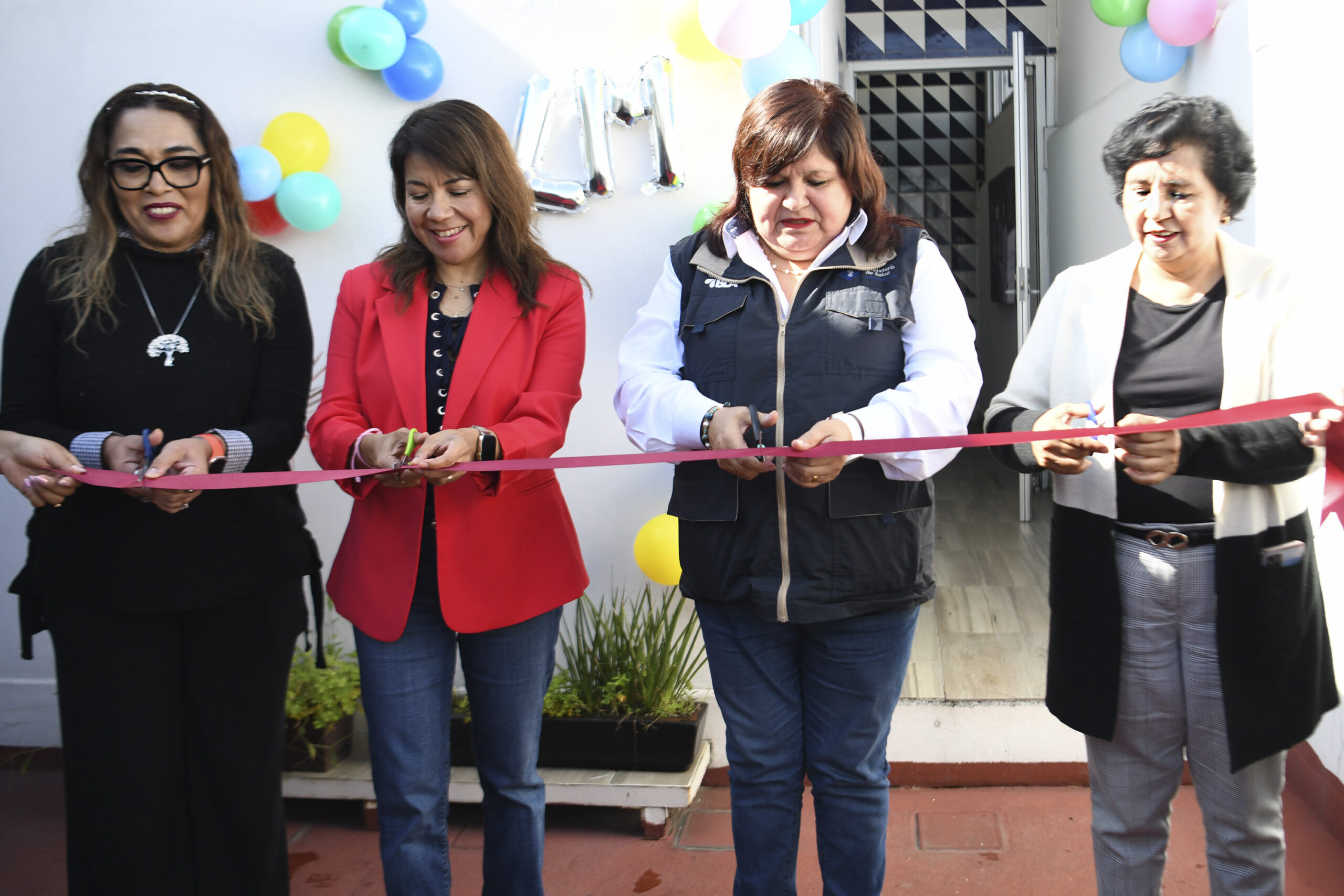 Inaugura Salud Sala de Lactancia para garantizar igualdad laboral y no discriminación