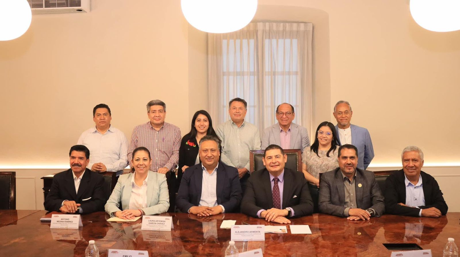 Alejandro Armenta a favor de la transformación educativa