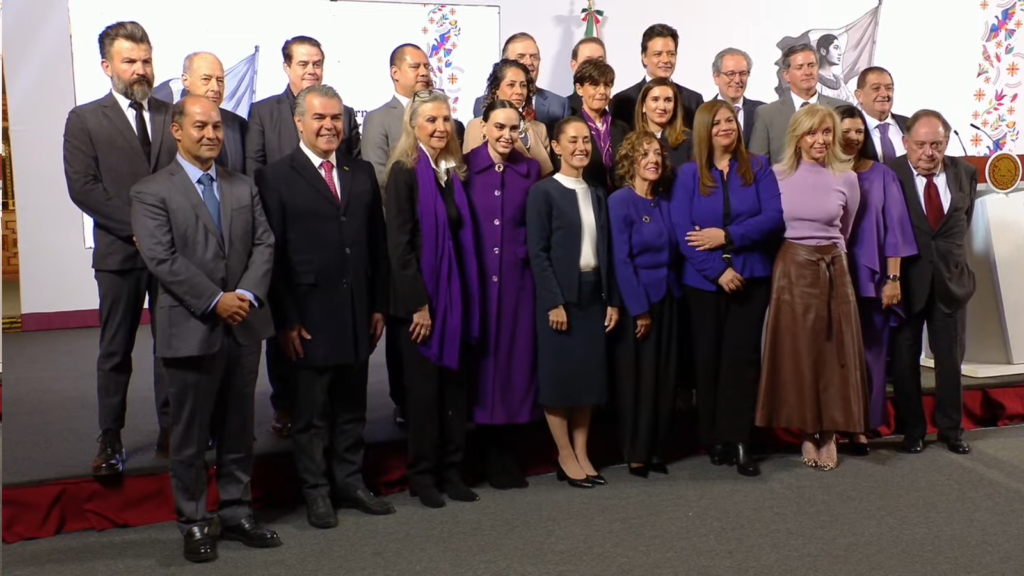 CLAUDIA SHEINBAUM PRESENTA AL CONSEJO ECONÓMICO.JPG