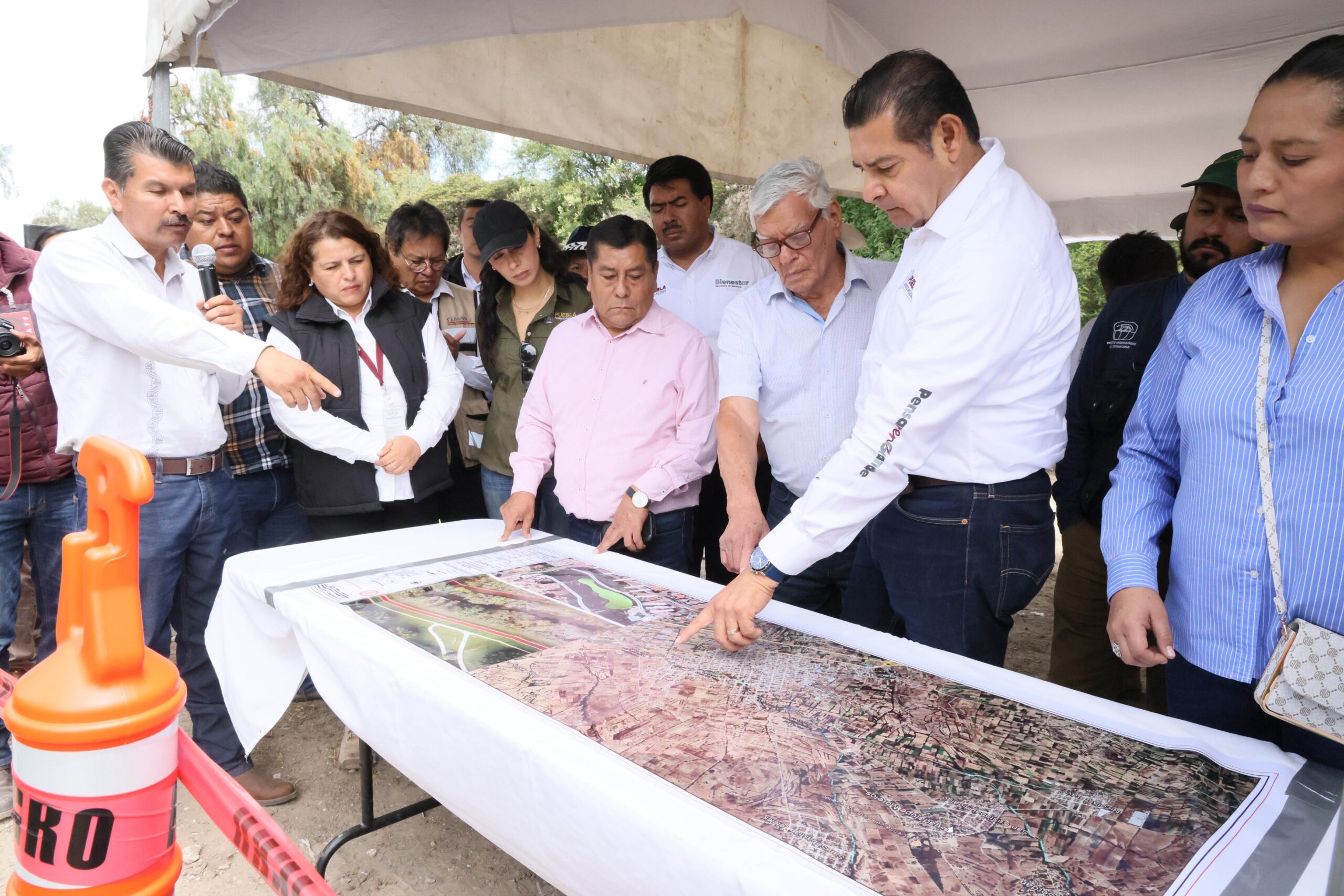 Gobierno federal y estatal rescatarán Barranca Tetzahuapan y Paraje Ojo de Agua, en Acatzingo: Alejandro Armenta