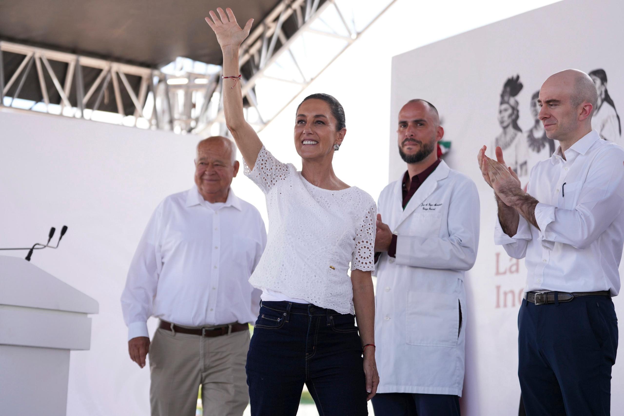 Presidenta Claudia Sheinbaum inaugura sala de hemodinamia del Hospital General de La Paz