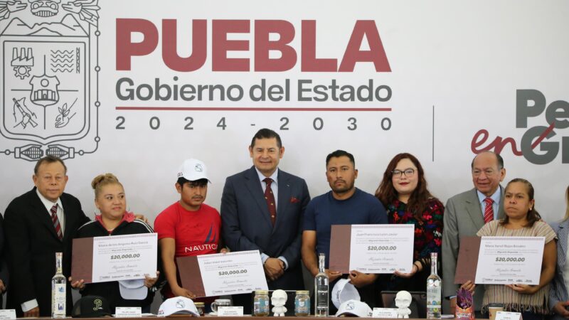 Puebla protege a migrantes con asesoría legal y acompañamiento en EUA