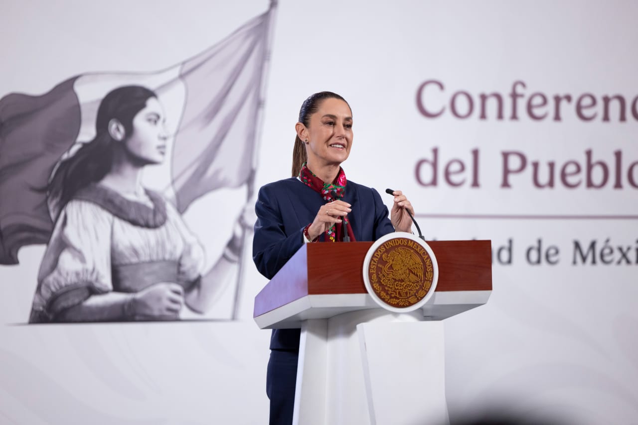 Incremento en impuestos a refrescos y tabaco se destinarán a un fondo de salud, anunció la Presidenta Claudia Sheinbaum