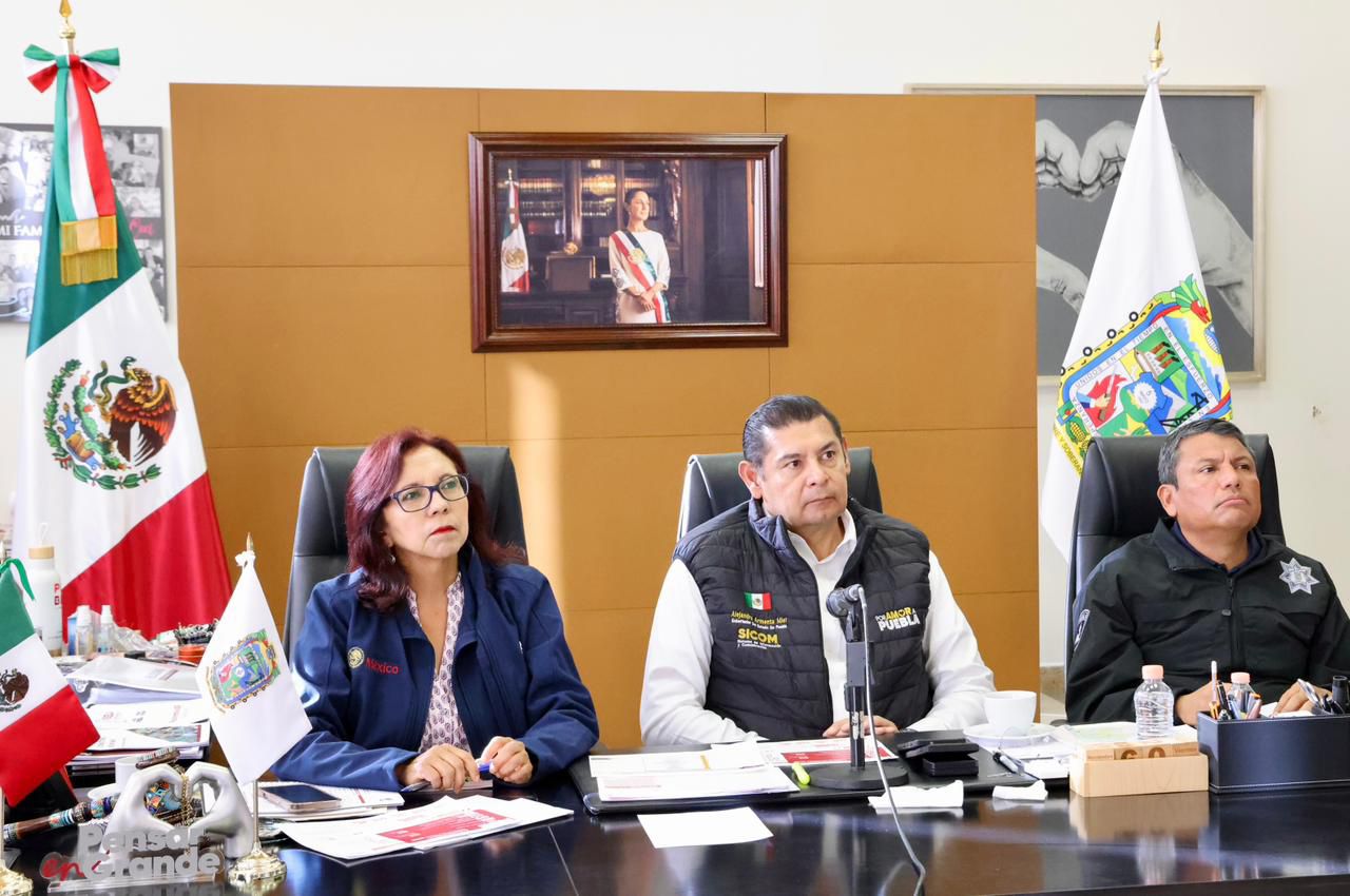 Aumenta a 13 el número de personas fallecidas por impacto de Jerry en Puebla: Alejandro Armenta