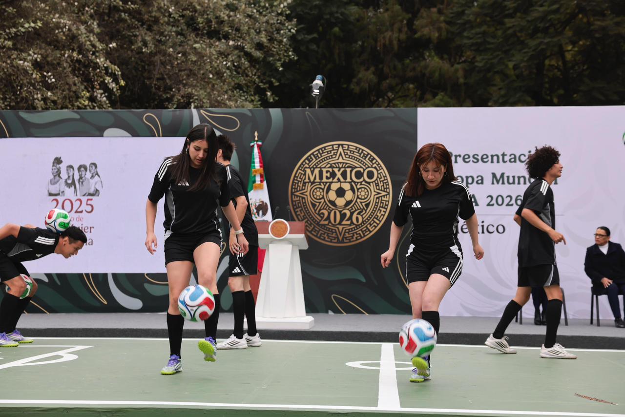 ¿Te gusta el futbol ? ¿Eres mexicana y tienes entre 16 y 25 años?