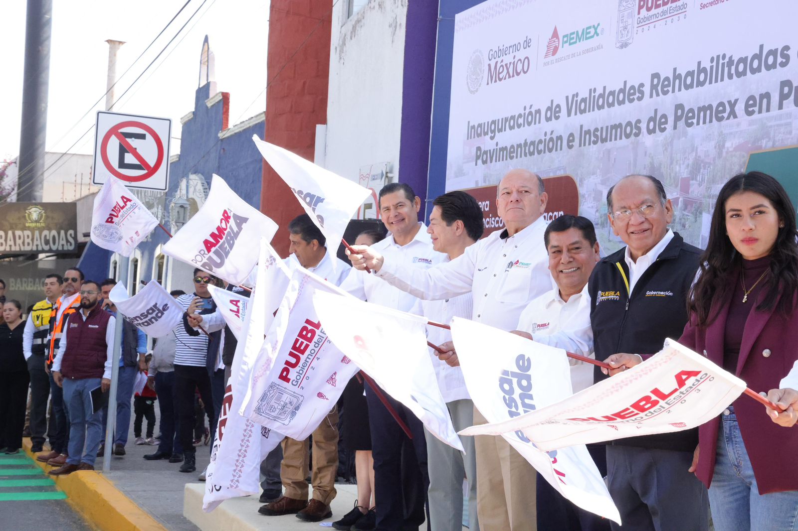Puebla es premiado por Pemex y superará meta para dignificar más de 5 mil vialidades