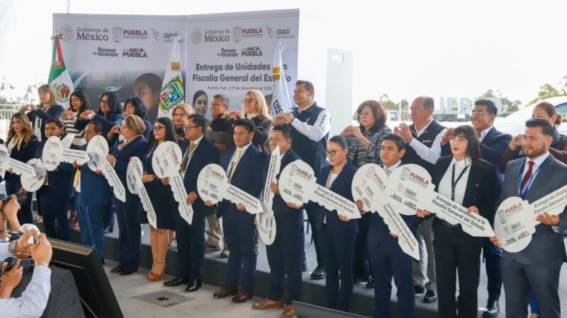 En reconocimiento a su labor, Puebla fortalece con unidades a la fiscalía