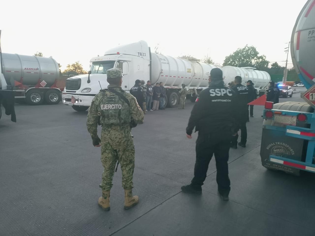 Guardia Nacional y Ejército Mexicano detienen a 56 personas y aseguran droga en Puebla