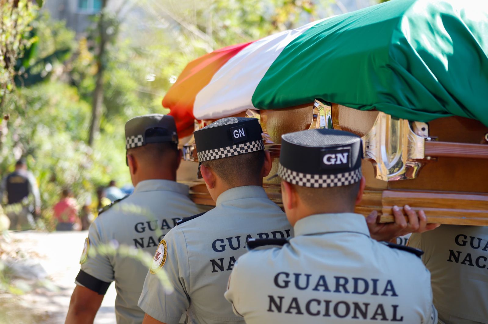 Guardia Nacional rinde honores póstumos a Sargento segundo Juan Vázquez García poblano caído en Jalisco