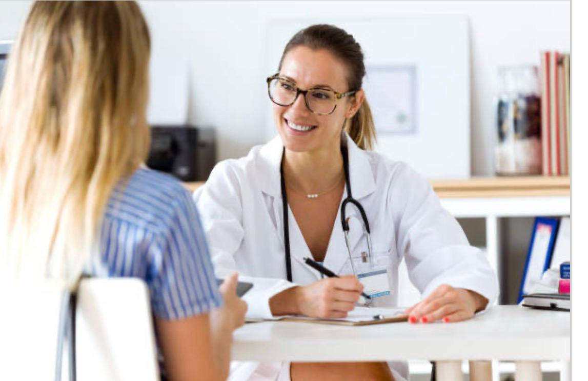 Especialistas alertan por el incremento en el consumo de alcohol y droga en mujeres