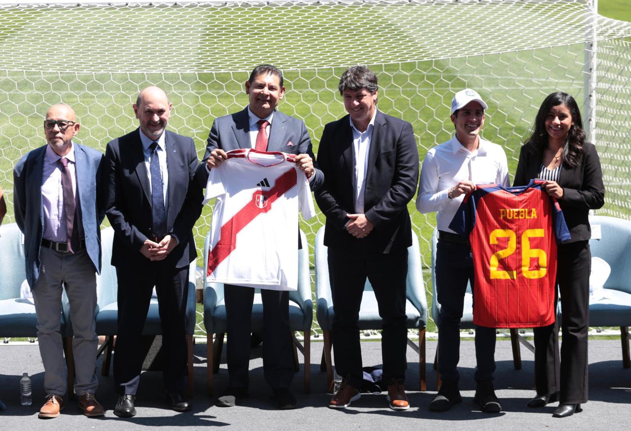 Puebla está en el Mundial, juego Perú vs España proyecta al estado internacionalmente