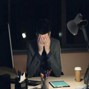 La OIT alerta de que 840, 000 muertes anuales están vinculadas a riesgos psicosociales en el trabajo