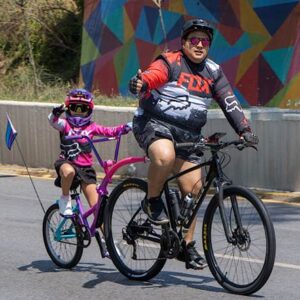 Celebra Puebla a niñas y niños en la Vía Recreativa Metropolitana