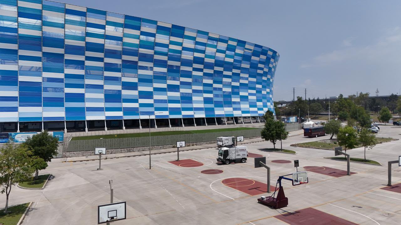 Realizan obras de transformación y embellecimiento de la zona del estadio Cuauhtémoc
